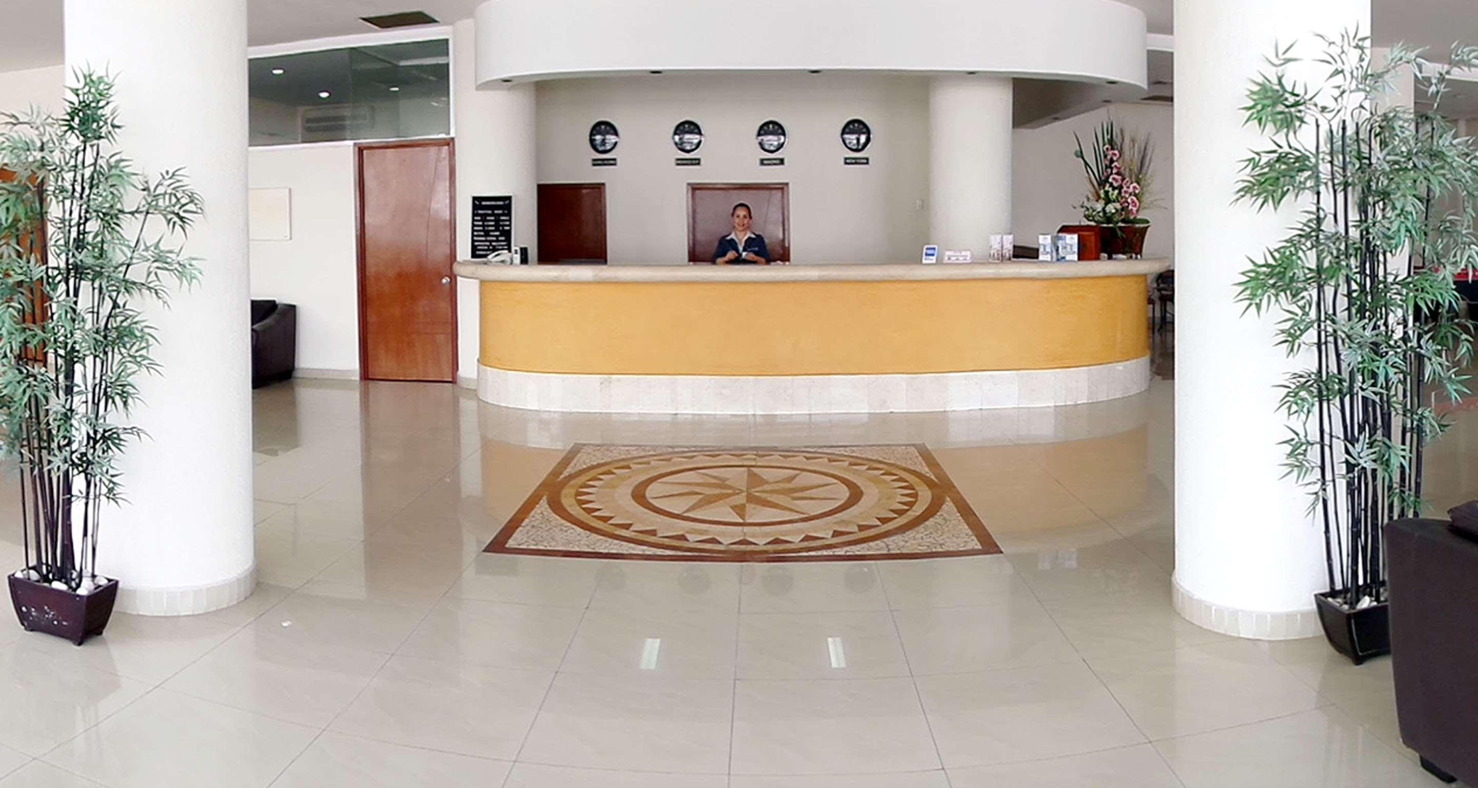 Best Western Patong Beach Екстер'єр фото