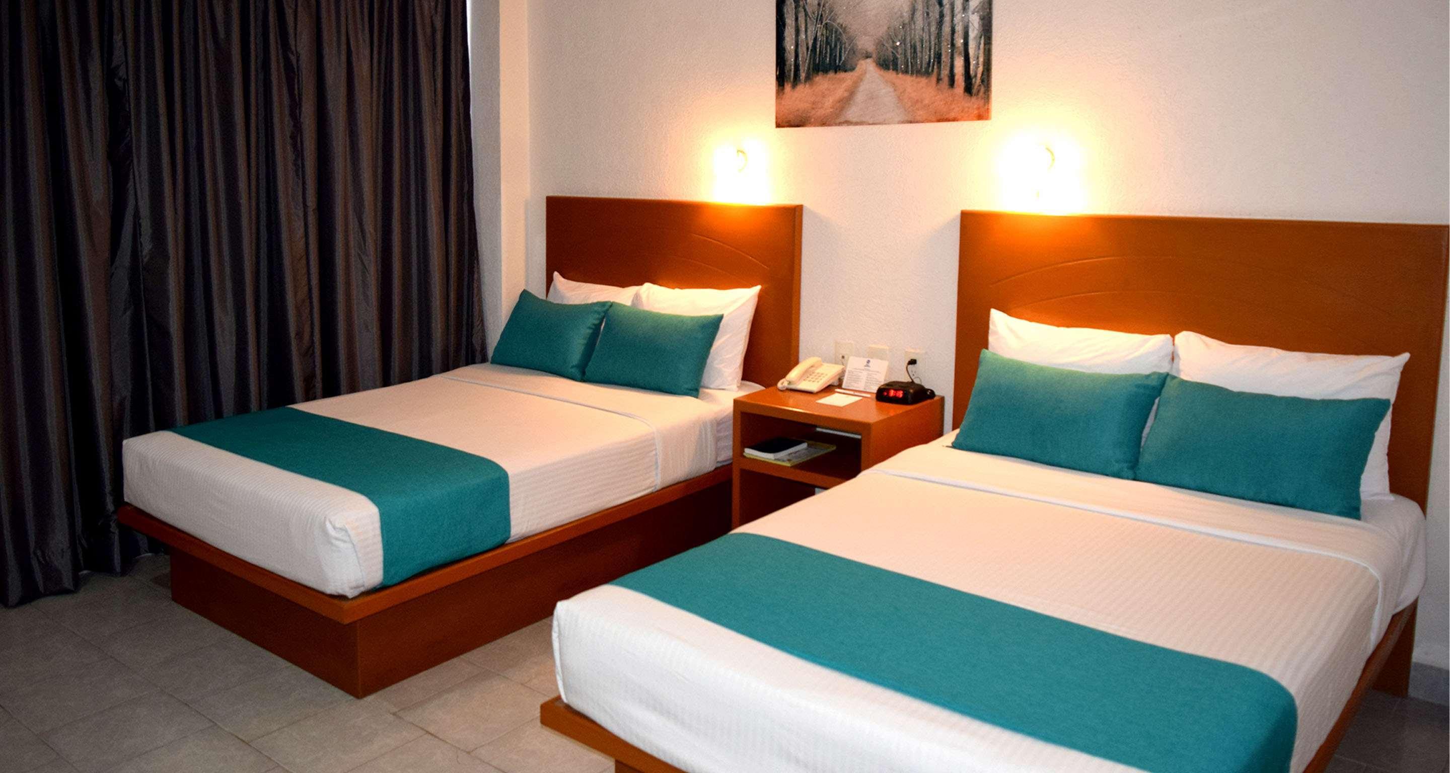 Best Western Patong Beach Екстер'єр фото