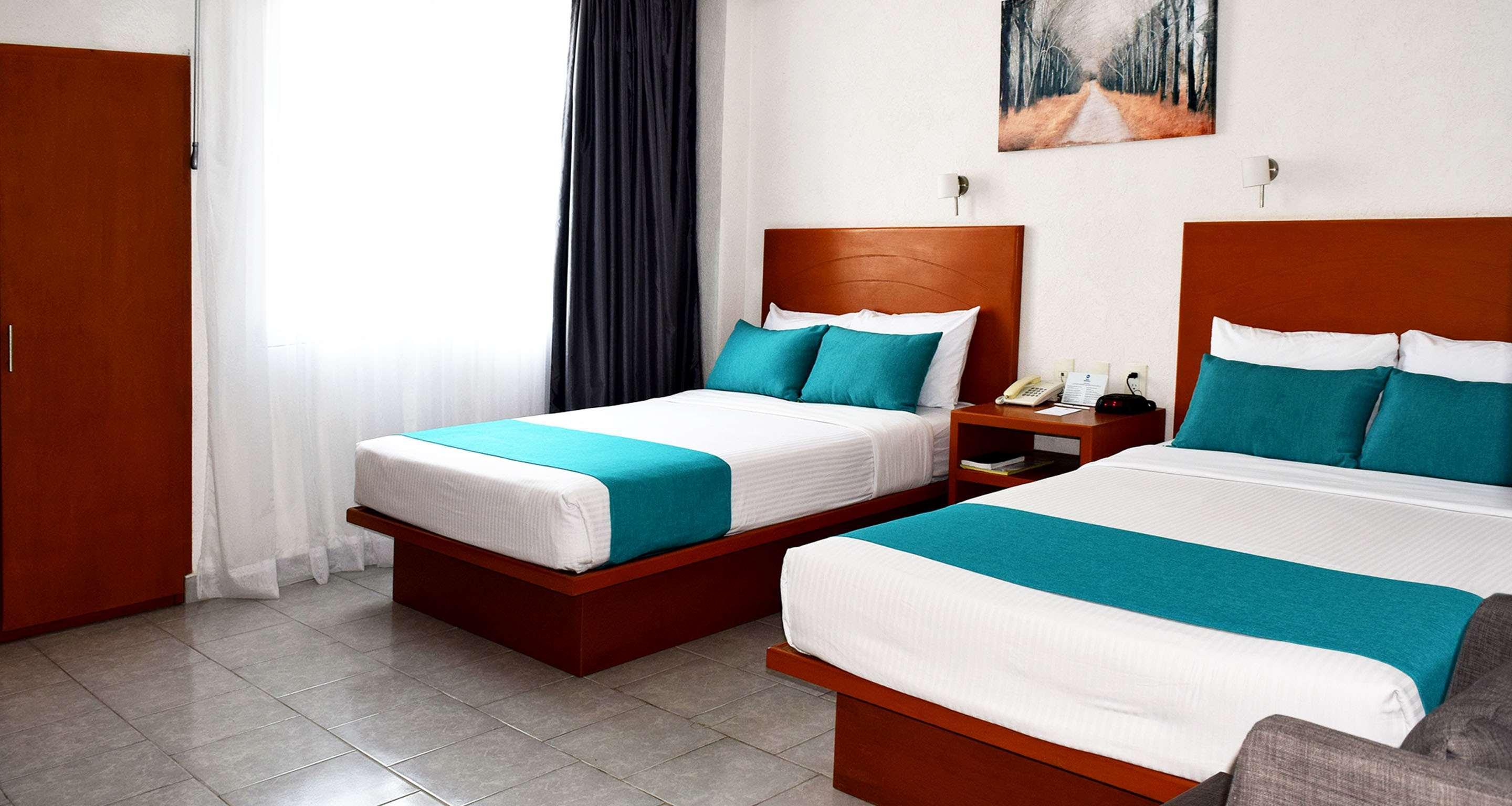 Best Western Patong Beach Екстер'єр фото