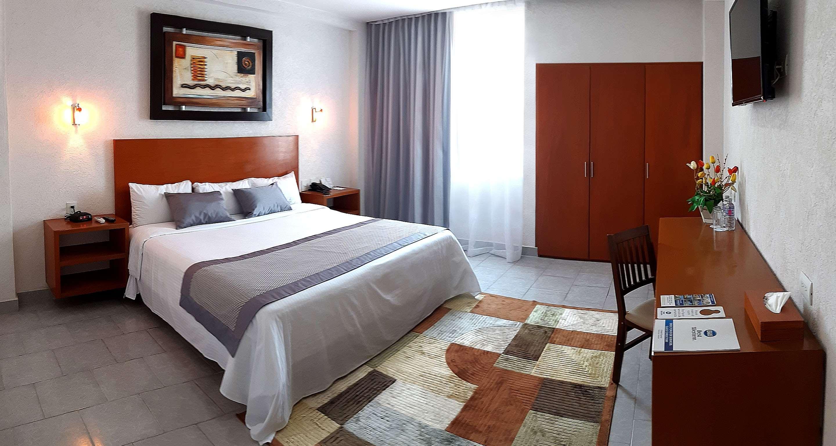 Best Western Patong Beach Екстер'єр фото