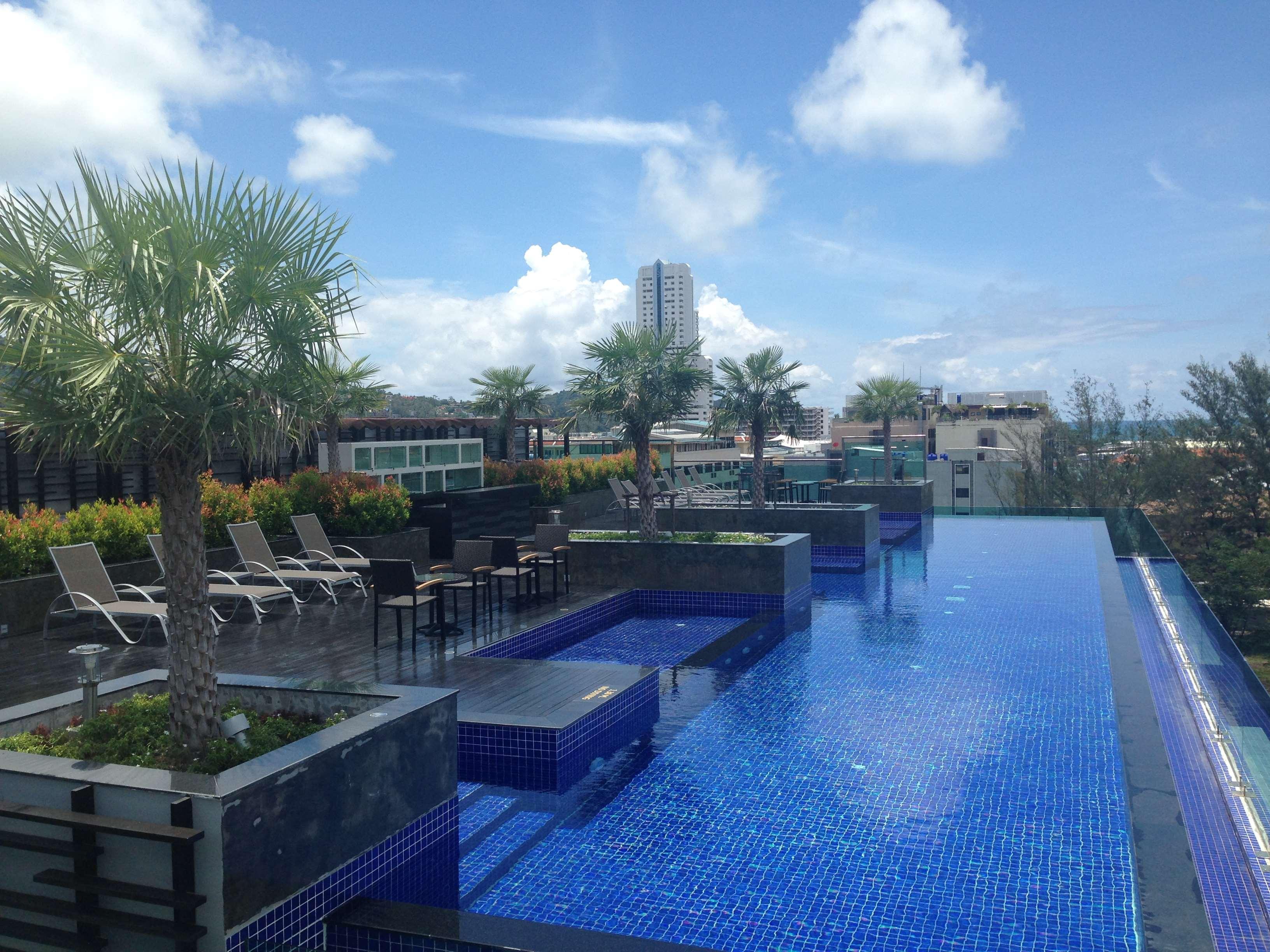Best Western Patong Beach Екстер'єр фото