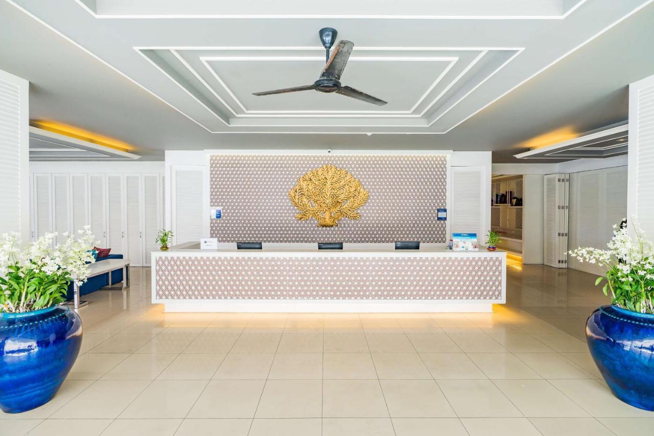 Best Western Patong Beach Екстер'єр фото