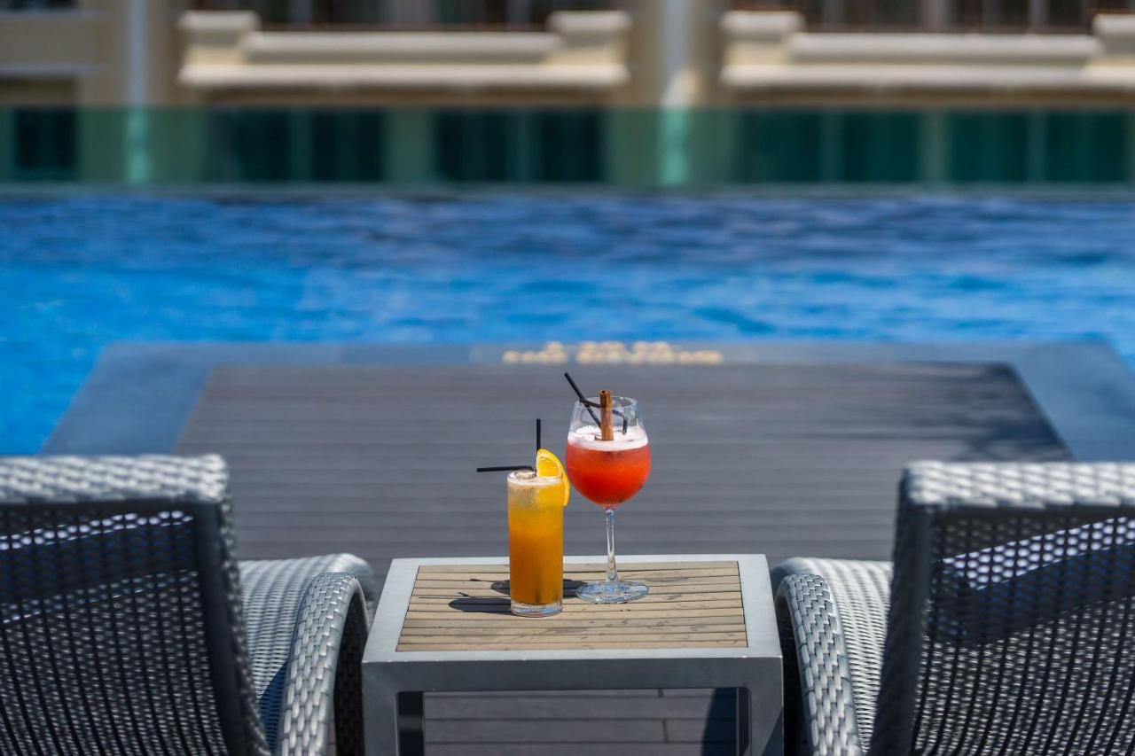 Best Western Patong Beach Екстер'єр фото